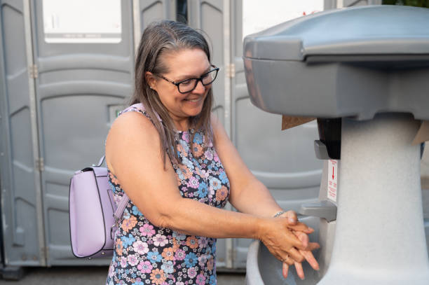 Best Portable restroom trailer rental  in Red Oak, IA